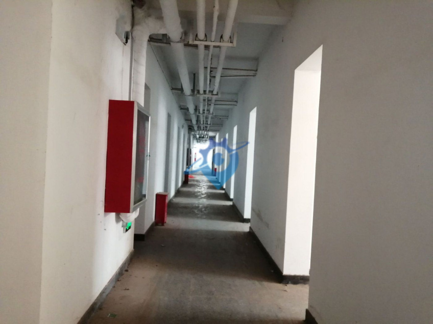 紧邻高速口厂房仓库出租